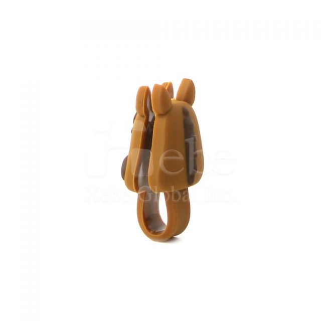 Horse earphone organizer