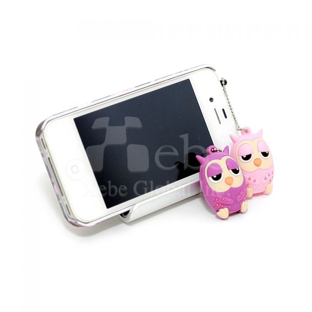 Owl headphone plug