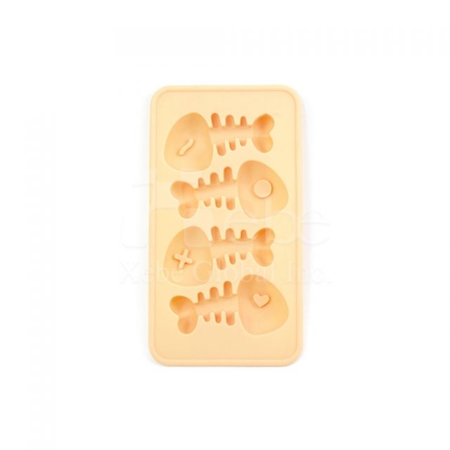 Fish bone ice cube trays