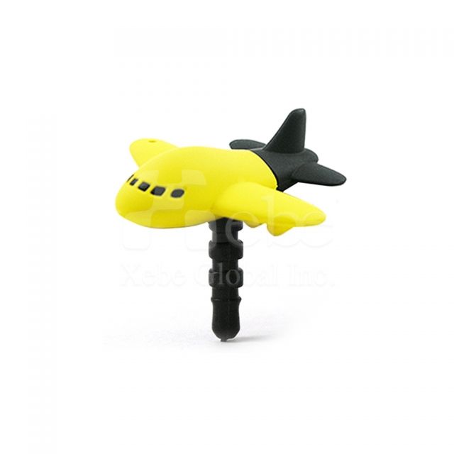 Airplane dust plug
