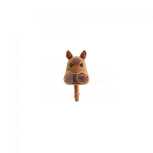 Horse earphone plug