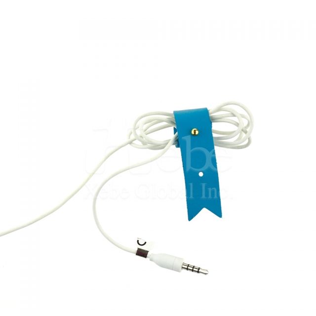 Simple design cable organizer