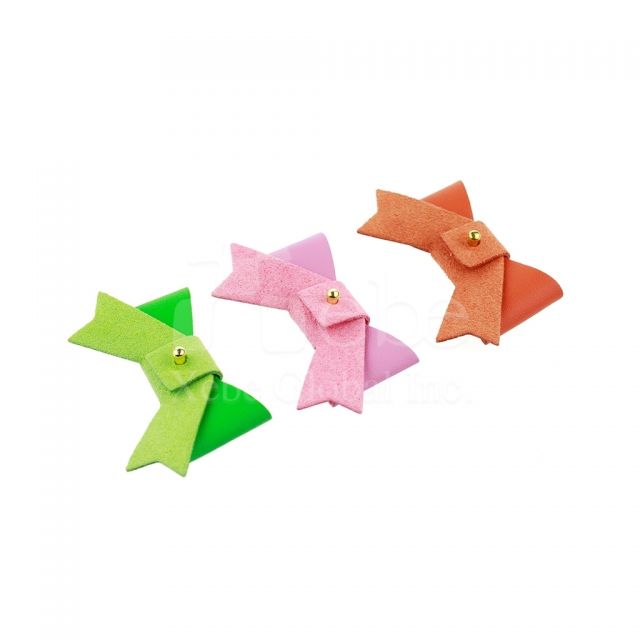 Bow tie earphone organizer