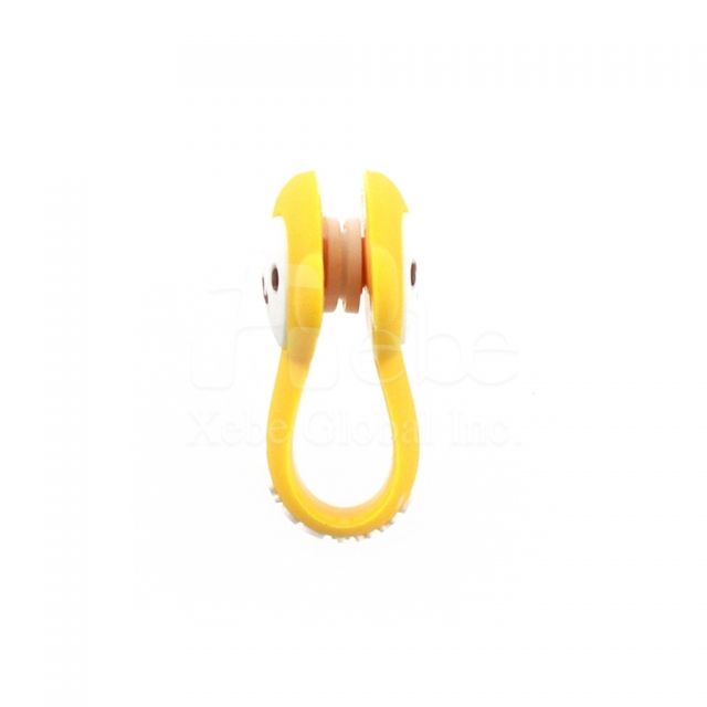 Monkey earphone organizer
