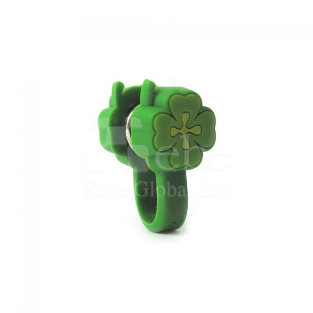 Four-leaf clover earphone wrapper