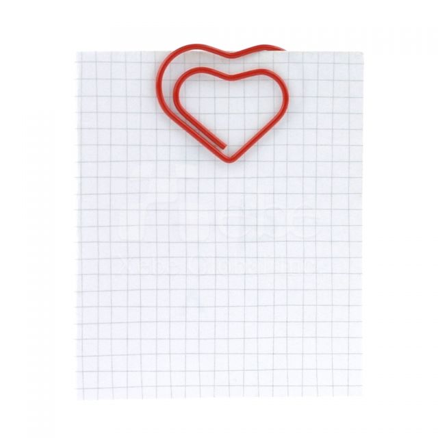 Corporate giveaways heart paper clips