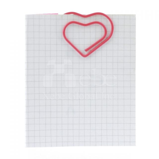 Corporate giveaways heart paper clips