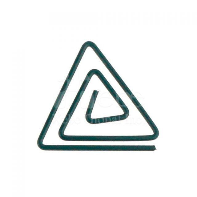 Triangle paperclip