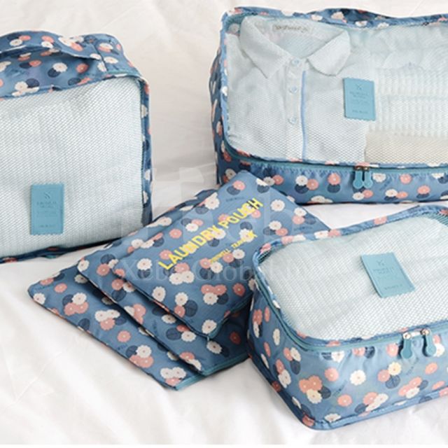Travel packing cubeTravel items