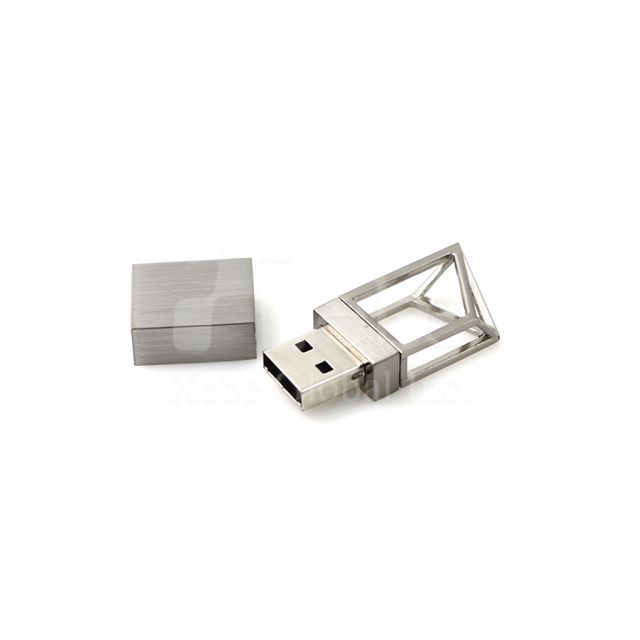 Triangle 3D metal USB drive