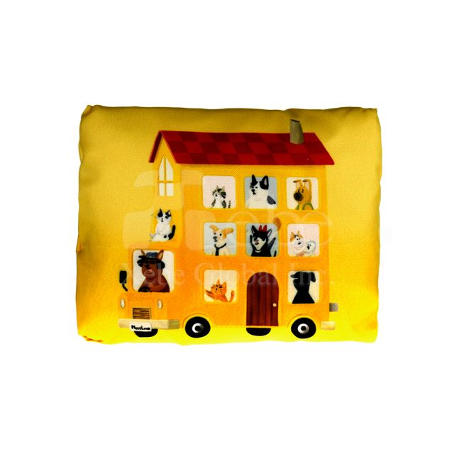 Custom travel bag 
