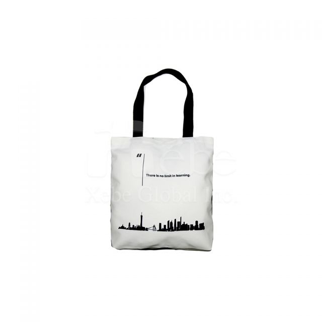 Black and white canvas bag maker 