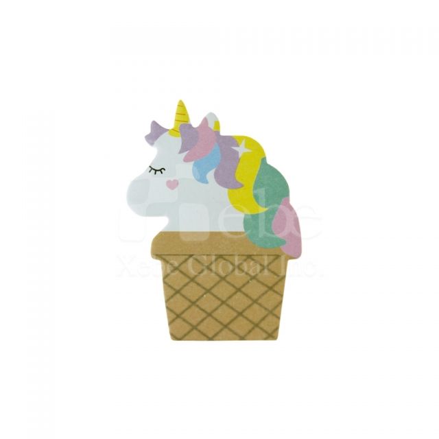 Colorful unicorn sticky notes 