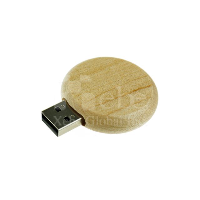 Disc-shaped retractable flash drive