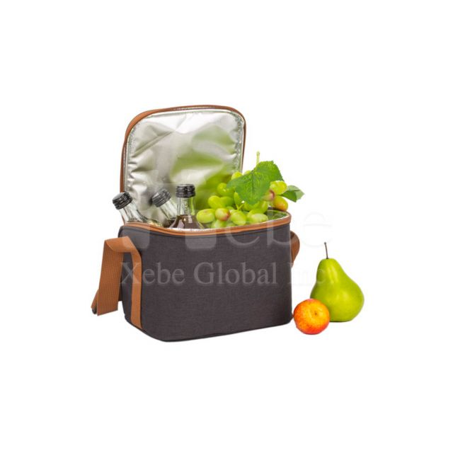 Customized Cold Bags Side Back Camping Ice Bags