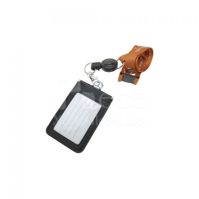Adjustable badge holder