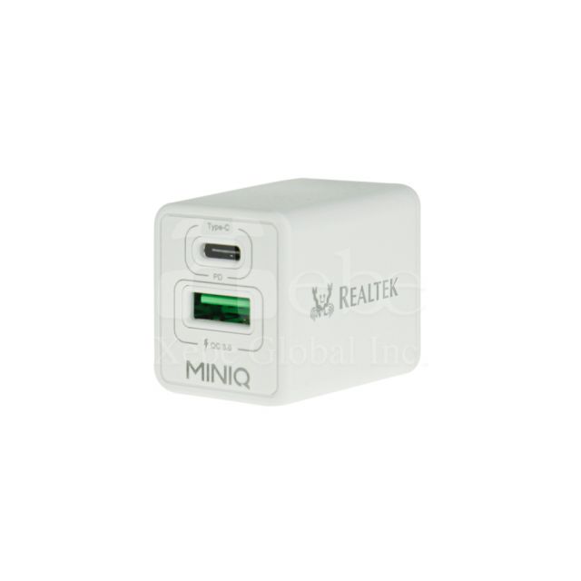 LOGO customized USB charger 