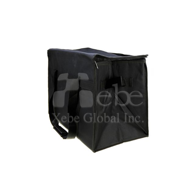 Large capacity cooler bag