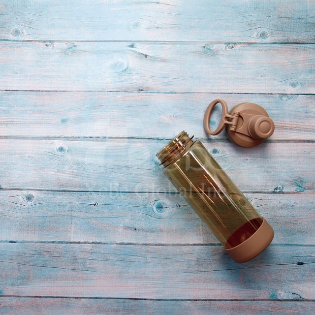 customized capping sports bottle