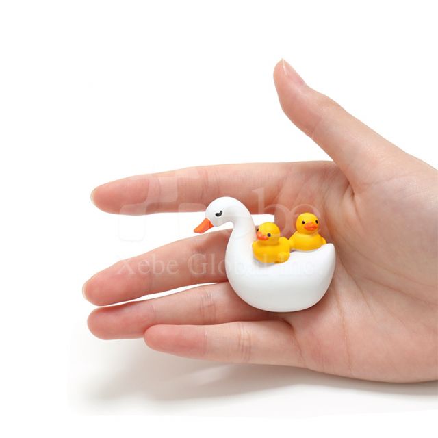 mother duck carry little dukes shape fridge magnet