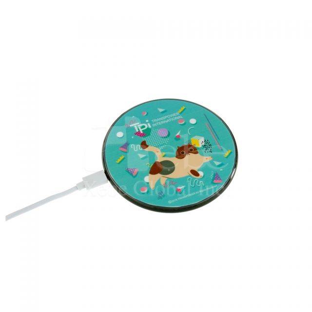 adorable printed kitten custom wireless charger