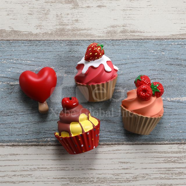custom cupcake fridge magnet