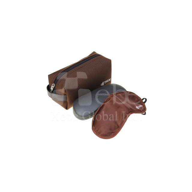 brown square glasses packing organizer