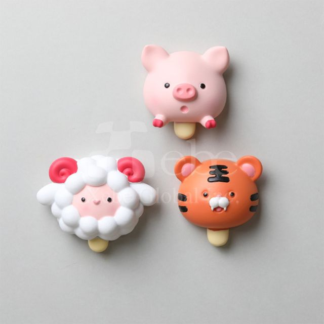 smiling sheep 3D figure magnet
