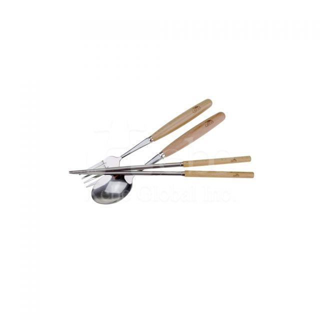 stainless steel cutlery set with wooden handles