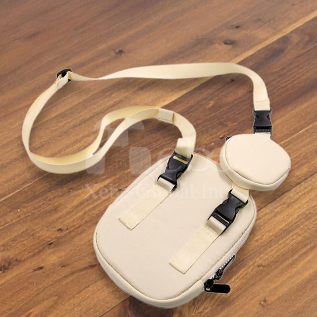 customized travel shoulder bag