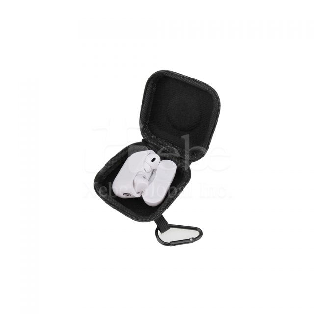 black travel storage bag