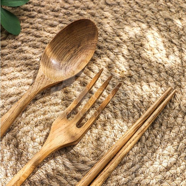 customized eco friendly wooden cutlery set