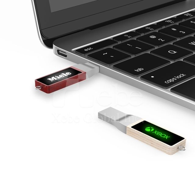 led Illuminated wooden flash drive